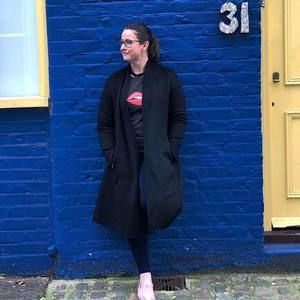 Meet your Posher, Debbie